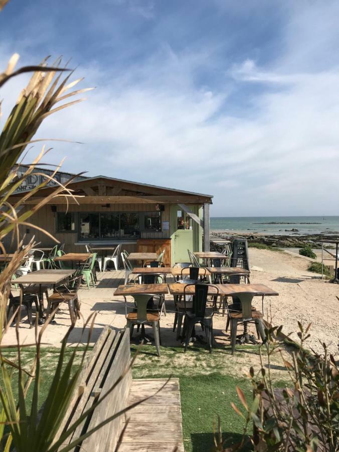 Entre Terre Et Mer Réville Esterno foto